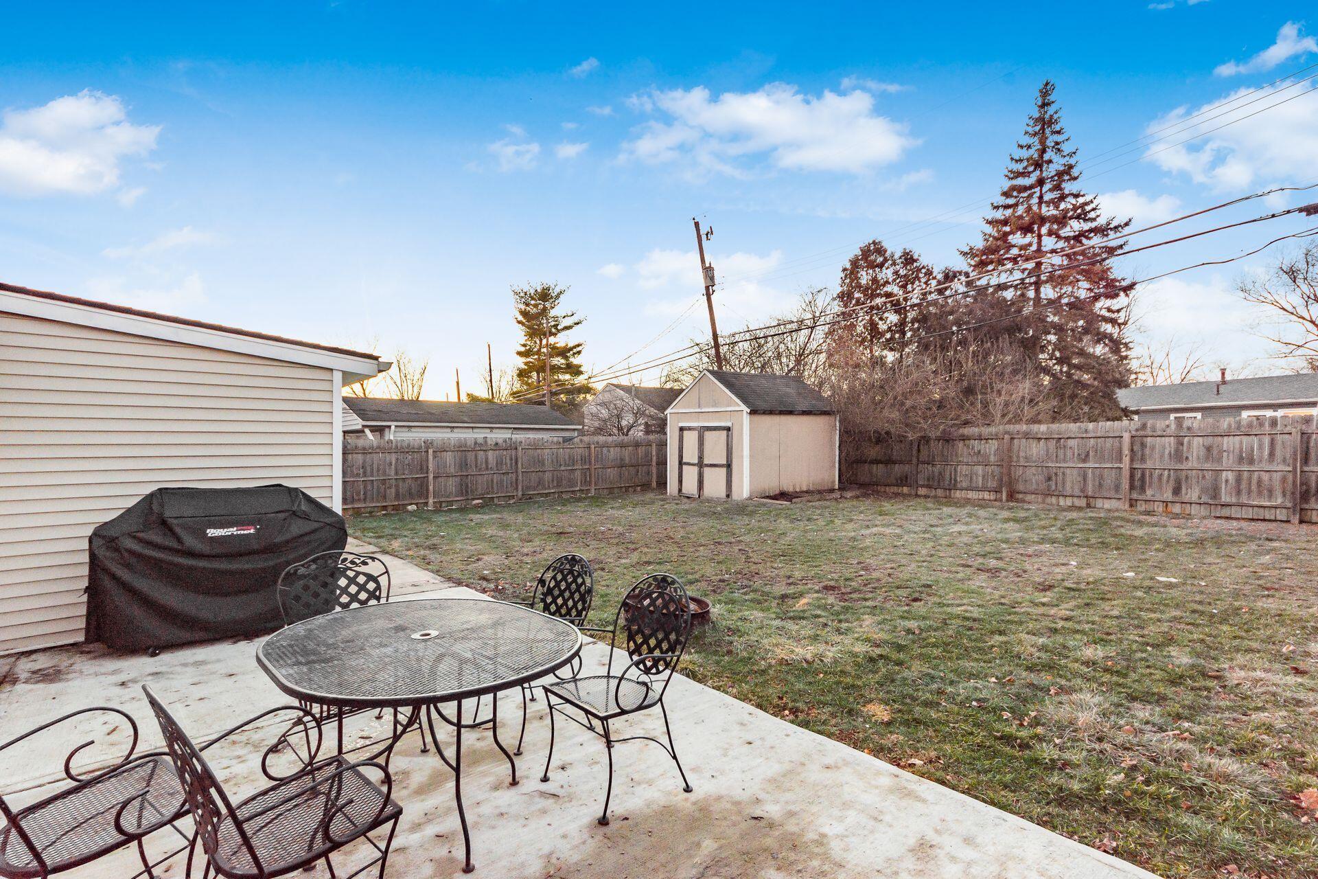 3485 Lacon Road Hilliard, OH 43026 - Photo 27 of 31 Welcome Home! 3485 Lacon Road, Hilliard, OH 43026