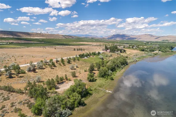 $159,900 | 300 Monse River Road, Brewster, WA 98812