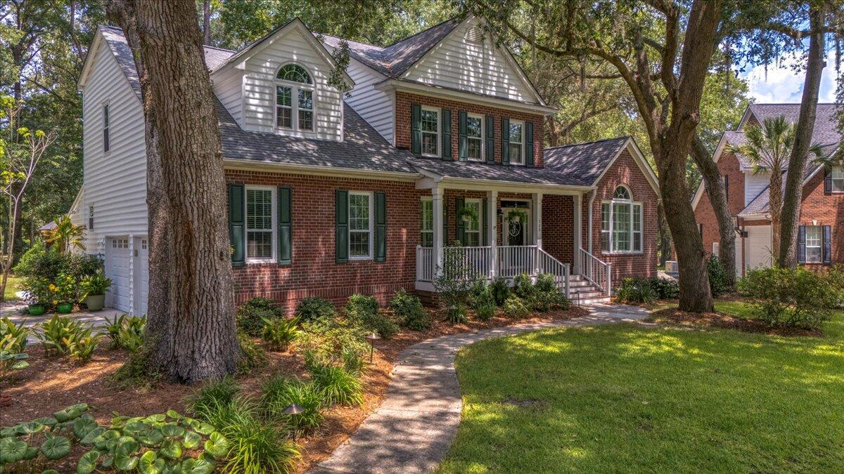 308 Clubview Road Summerville, SC 29485 - Photo 3 of 66 06-308 Clubview Rd-19