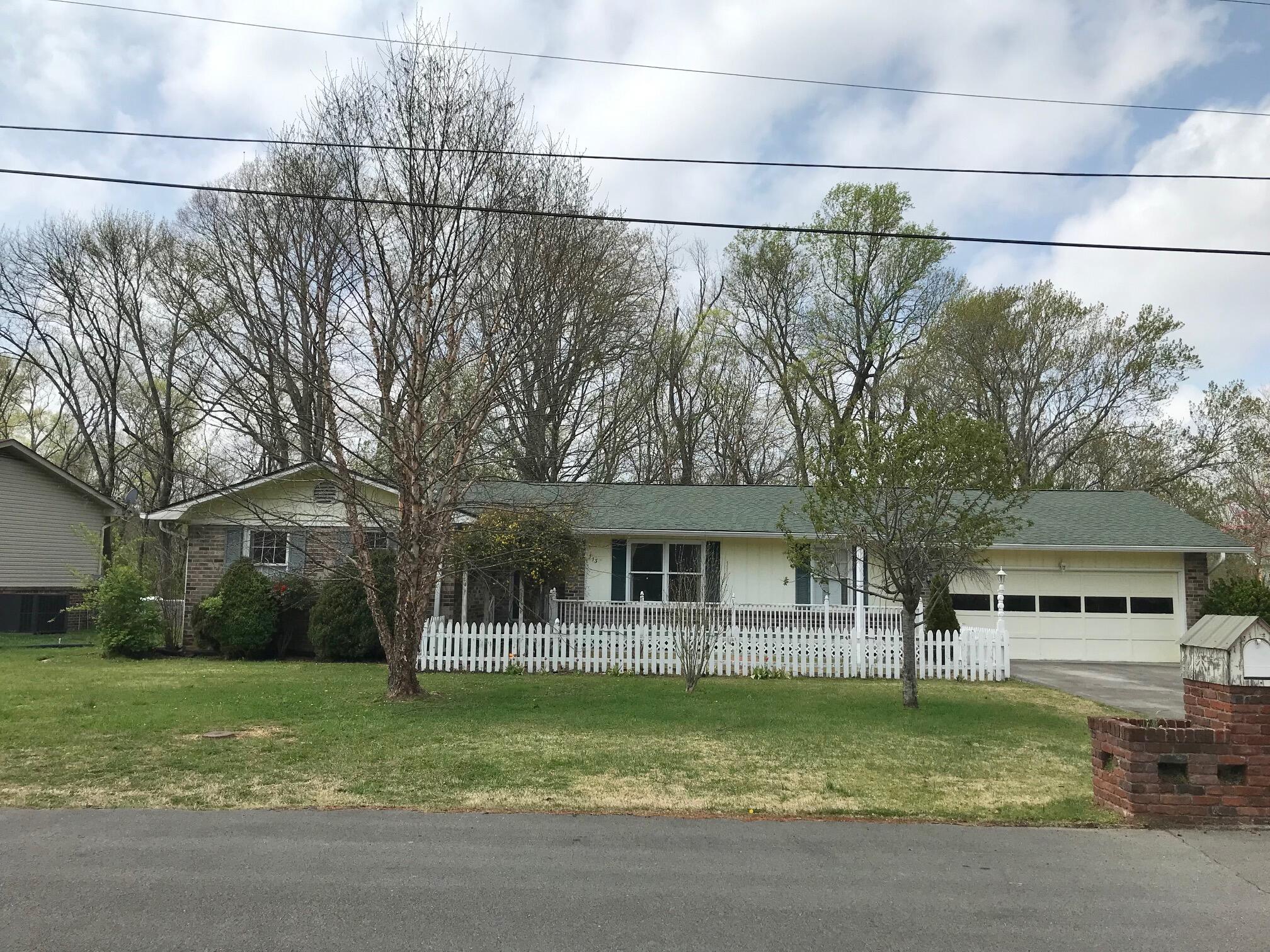 313 Springhill Drive Northeast Cleveland, TN 37312 - Photo 3 of 36 IMG_3202