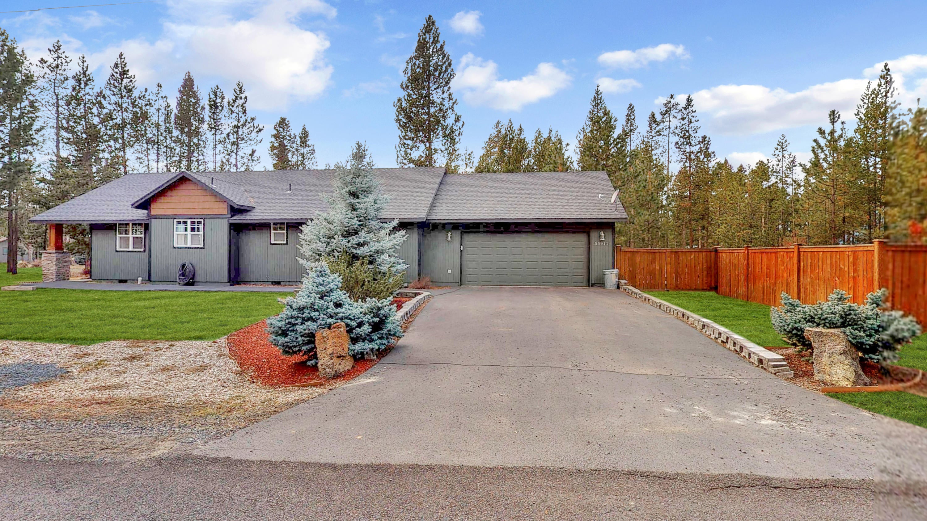 55911 Black Duck Road Bend, OR 97707 - Photo 4 of 24 Side View