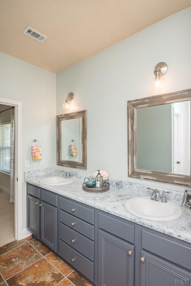 5973 Rustic Ridge Circle Milton, FL 32570 - Photo 20 of 36