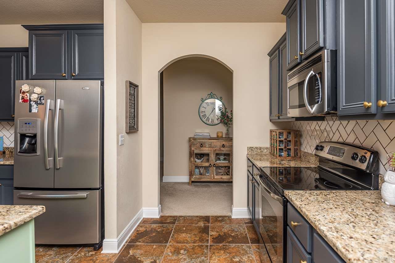 5973 Rustic Ridge Circle Milton, FL 32570 - Photo 10 of 36