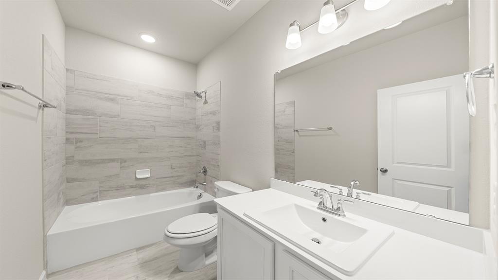 2544 Three Bars Lane Anna, TX 75409 - Photo 20 of 29 04. 2544 Three Bars - 2ND Bath