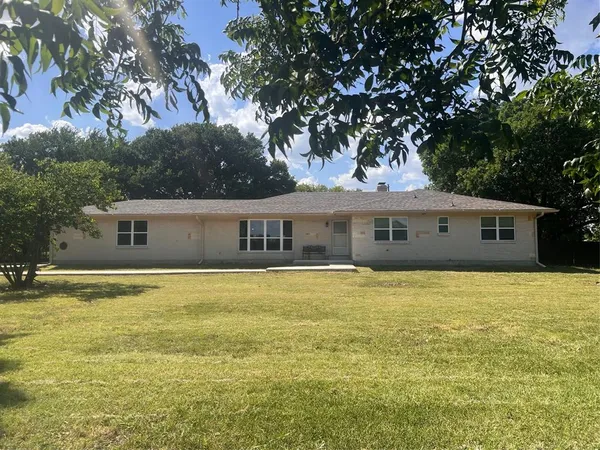 $3,500 | 2917 Hickox Road, Rowlett, TX 75089