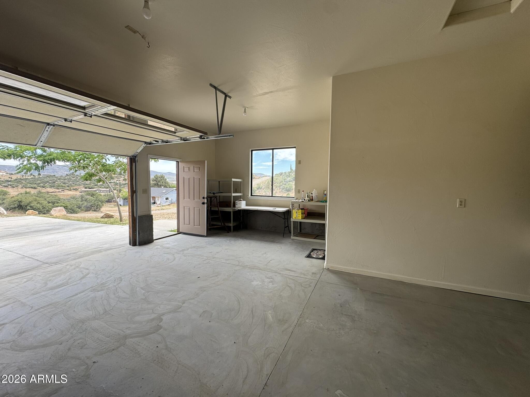 18168 Spoon Road Kirkland, AZ 86332 - Photo 49 of 59 a view of a livingroom with furniture