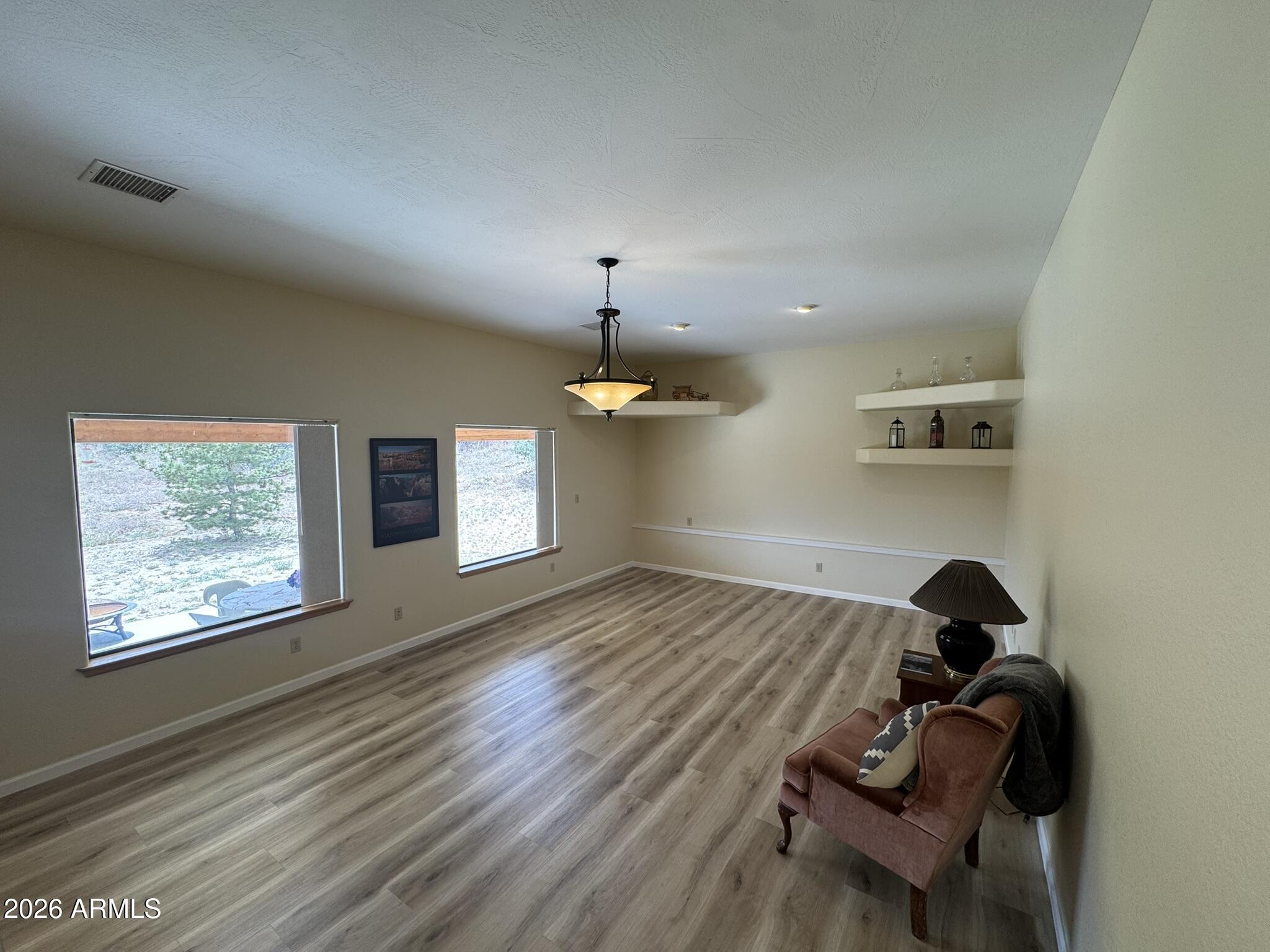 18168 Spoon Road Kirkland, AZ 86332 - Photo 56 of 59 Great room