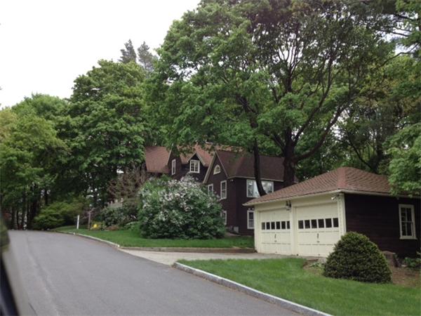 60 Swan Road Winchester, MA 01890 - Photo 3 of 14