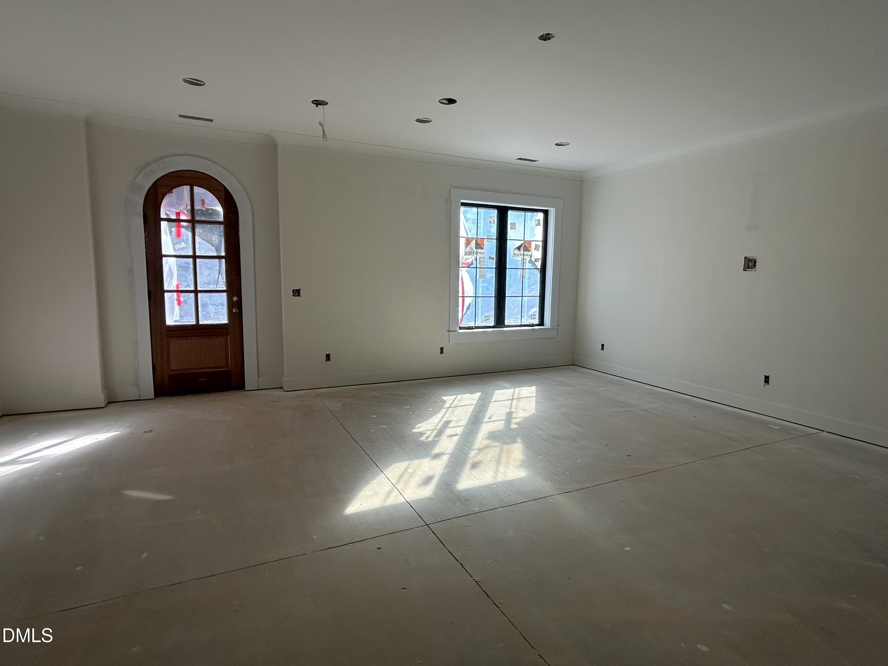 105 Edenburgh Road Raleigh, NC 27608 - Photo 20 of 26 a view of empty room with windows