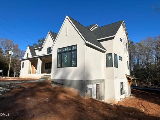 a view of an entryway with a door