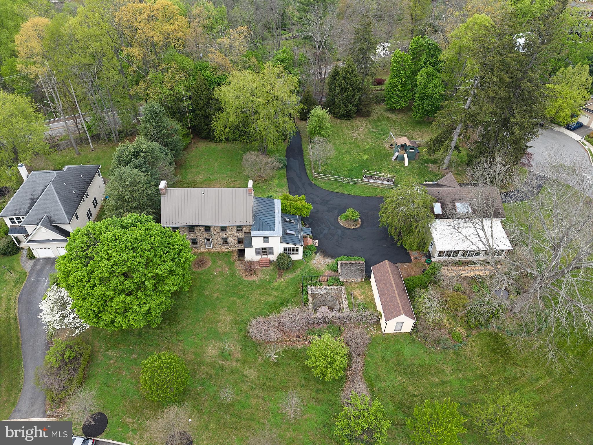 525 Raspberry Lane West Chester, PA 19382 - Photo 1 of 82 Gallery Image 1