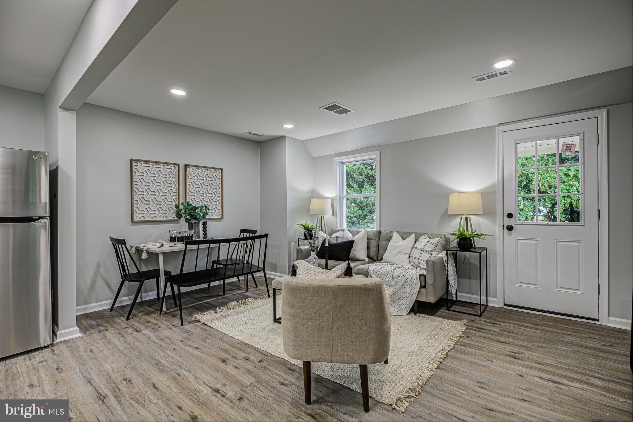 7700 Fairgreen Road Baltimore, MD 21222 - Photo 3 of 31