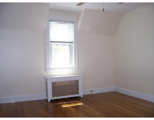 43 Kenilworth Road Arlington, MA 02476 - Photo 15 of 21