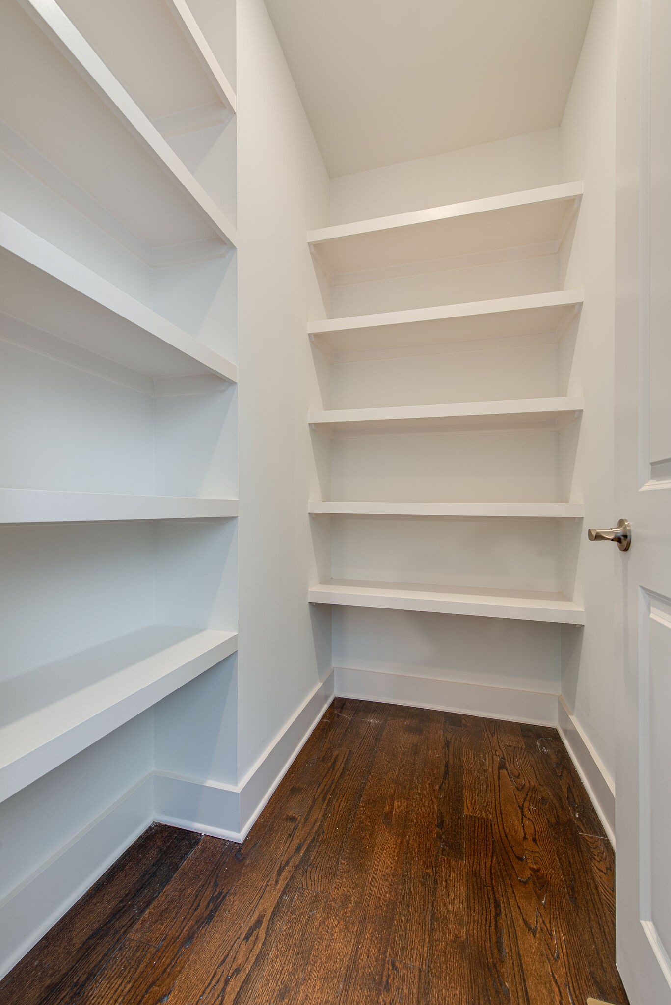113 Demoss Road Nashville, TN 37209 - Photo 13 of 36 Gallery Image 13