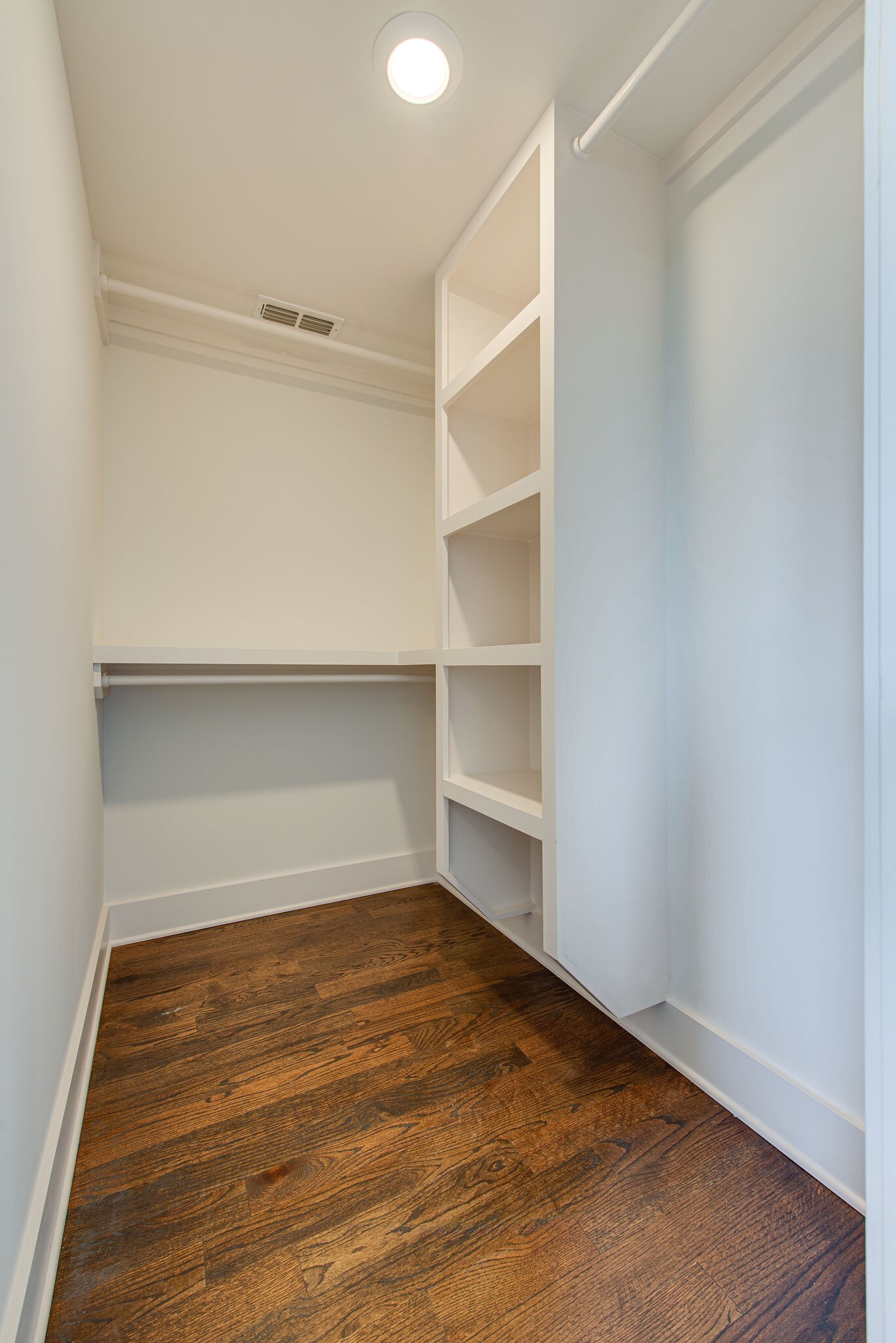113 Demoss Road Nashville, TN 37209 - Photo 18 of 36 Gallery Image 18