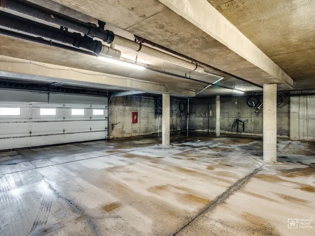 $2,050 | 1515 East Central Road, Unit 460B, Arlington Heights, IL 60005