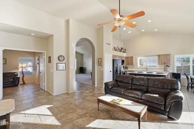 $675,000 | 804 North Jamaica Way, Gilbert, AZ 85234