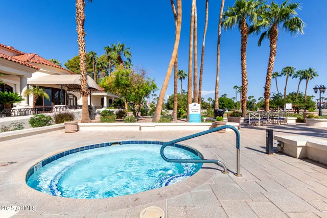 $675,000 | 804 North Jamaica Way, Gilbert, AZ 85234