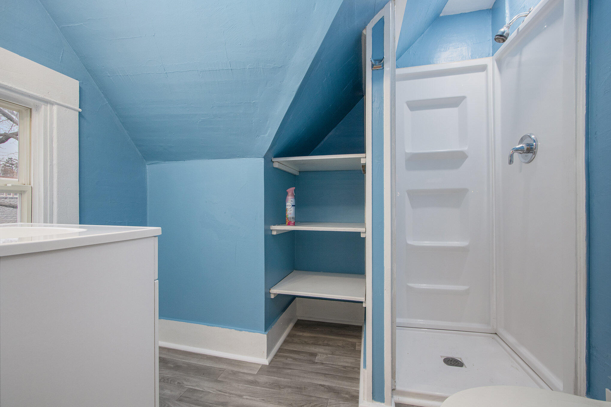 596 Superior Street Benton Harbor, MI 49022 - Photo 11 of 18 011_img_3665_50