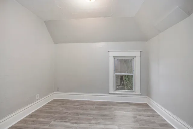 $160,000 | 596 Superior Street, Benton Harbor, MI 49022