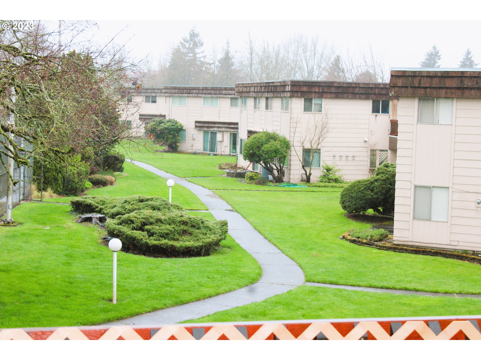 2727 Gateway Street, Unit 22 Springfield, OR 97477 - Photo 13 of 15