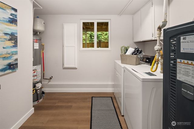 $1,530,000 | 12810 Northeast 107th Place, Kirkland, WA 98033