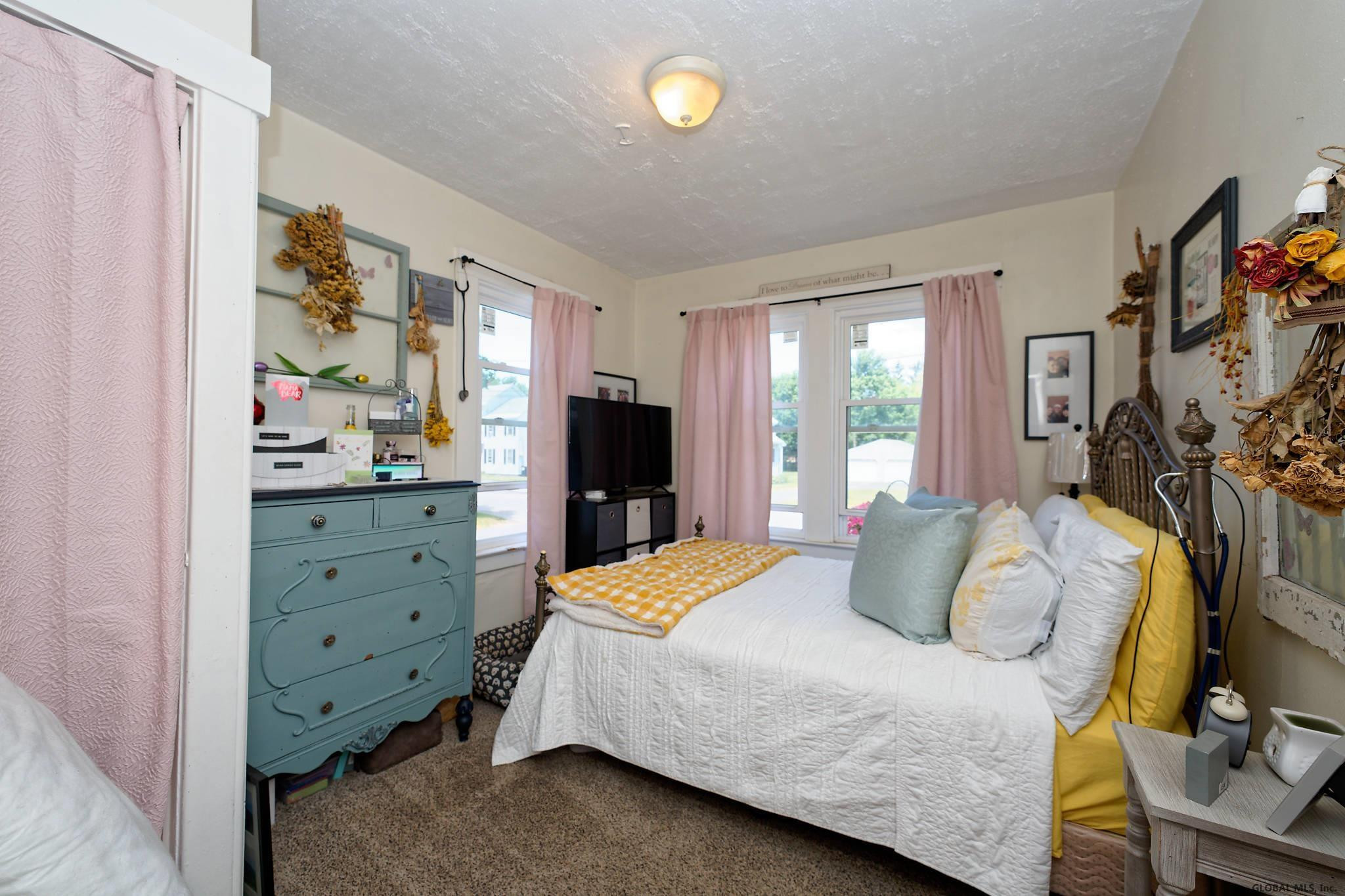 1609 Flower Road Schenectady, NY 12303 - Photo 17 of 27 Photo 17