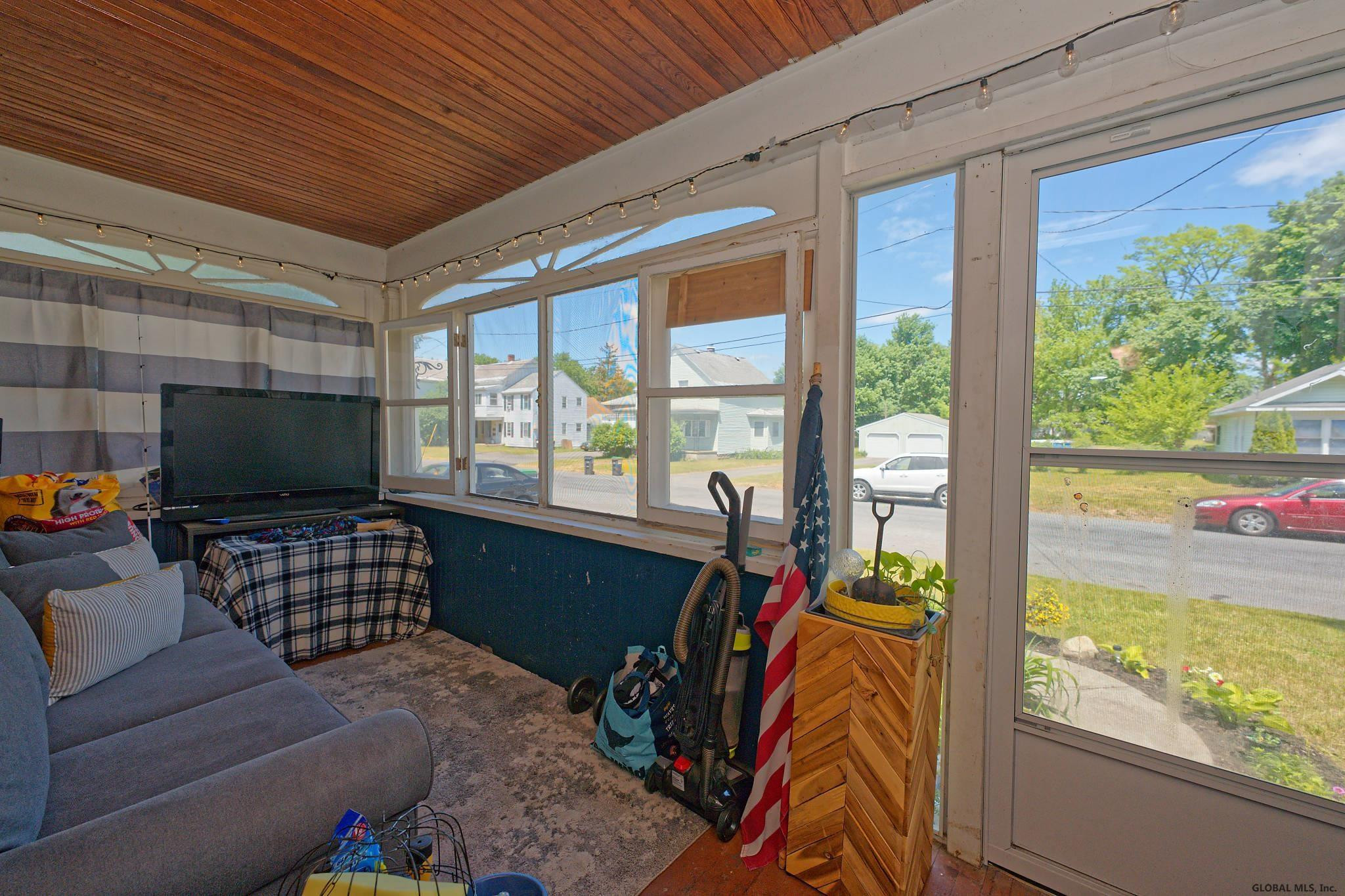 1609 Flower Road Schenectady, NY 12303 - Photo 3 of 27 Photo 3