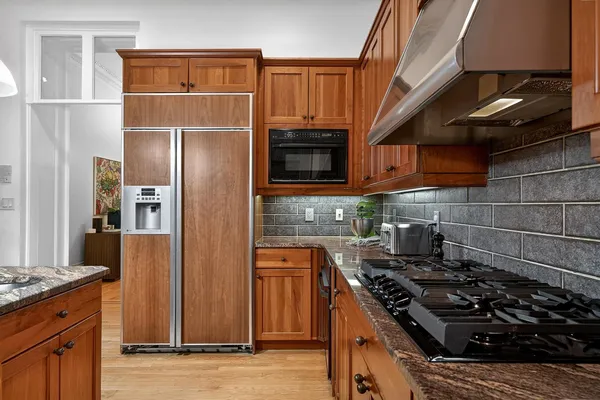 $2,950,000 | 74 Sussex Street, Jersey City, NJ 07302