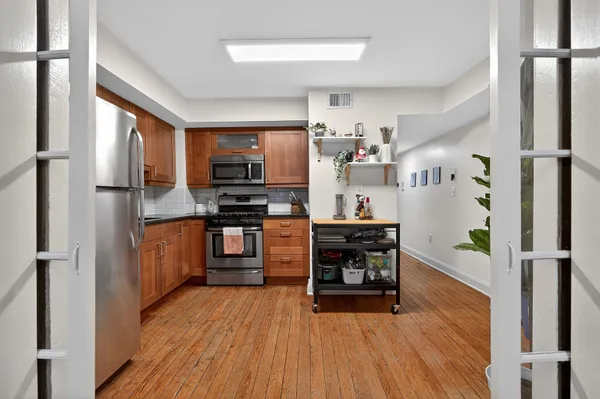 $2,950,000 | 74 Sussex Street, Jersey City, NJ 07302