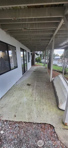 $1,400 | 281 North Maple Street, Unit B, Camano Island, WA 98282