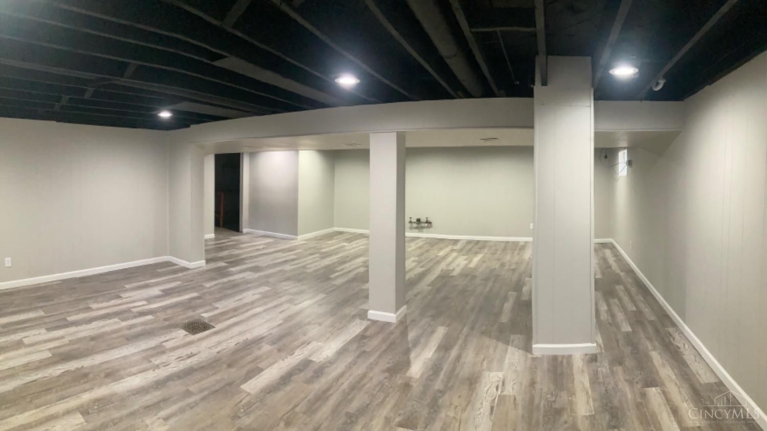 5346 Foley Road Cincinnati, OH 45238 - Photo 16 of 20