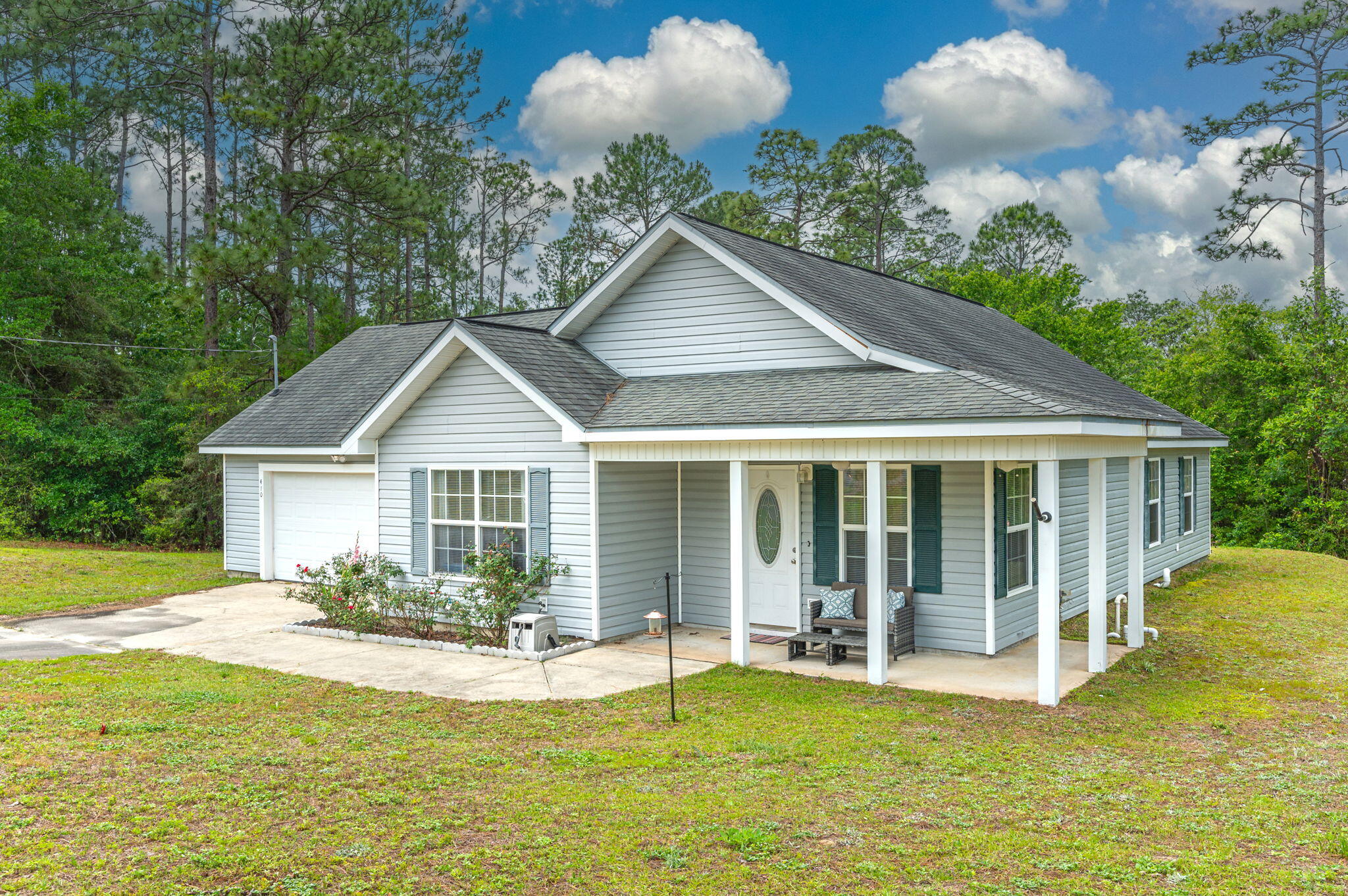 410 East Renoir Road DeFuniak Springs, FL 32433 - Photo 2 of 40 2-web-or-mls-410 Renior Rd East Exterior