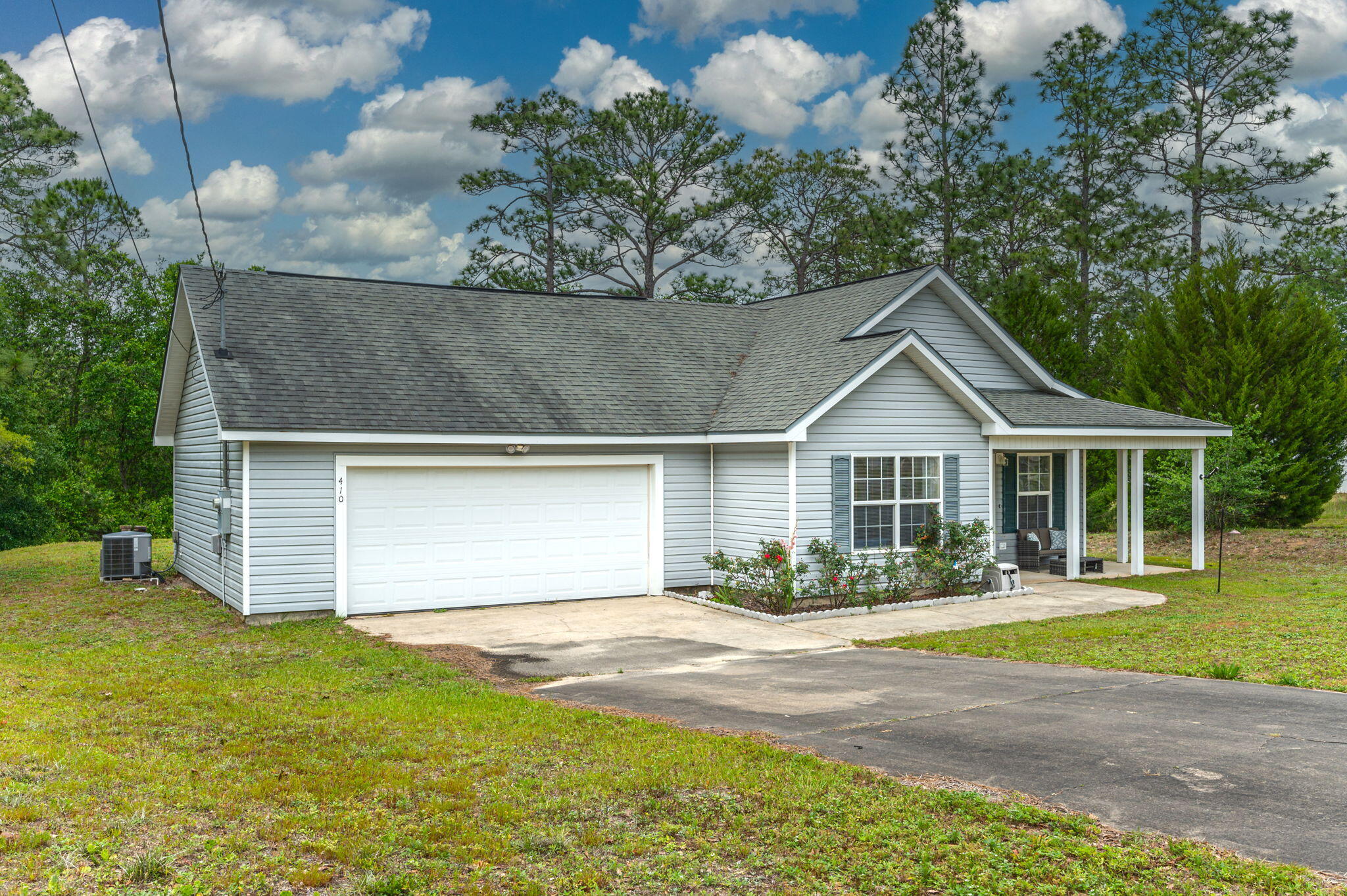 410 East Renoir Road DeFuniak Springs, FL 32433 - Photo 3 of 40 3-web-or-mls-410 Renior Rd East Exterior