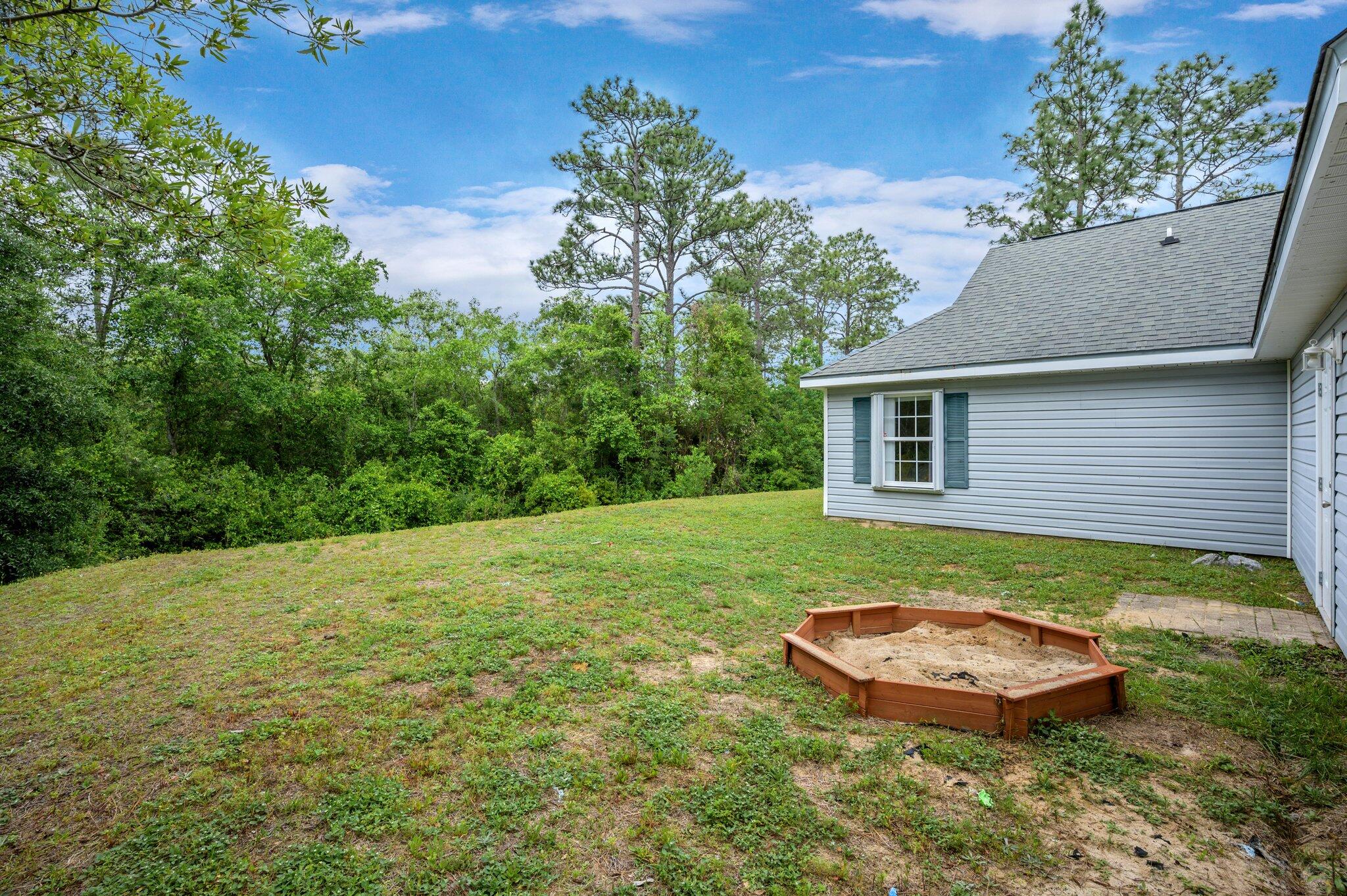 410 East Renoir Road DeFuniak Springs, FL 32433 - Photo 32 of 40 32-web-or-mls-410 Renior Rd East-28
