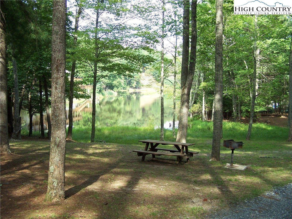 378 Horseshoe Ridge Road East Deep Gap, NC 28618 - Photo 34 of 50 Gallery Image 34