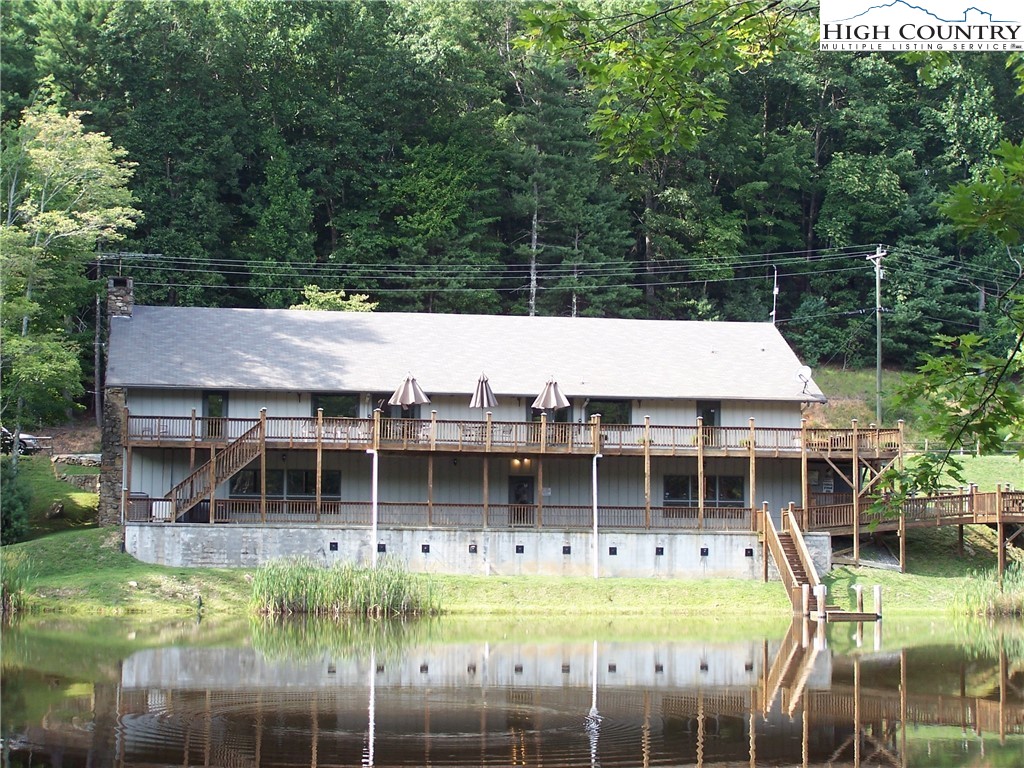 378 Horseshoe Ridge Road East Deep Gap, NC 28618 - Photo 41 of 50 Gallery Image 41