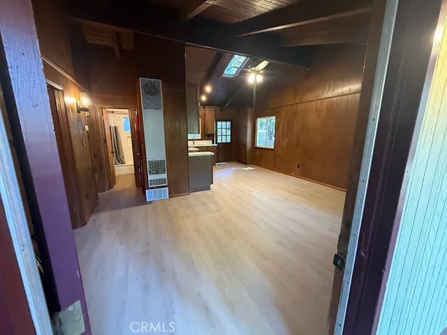 $330,000 | 25132 Boa Drive, Crestline, CA 92325