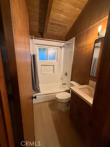 $330,000 | 25132 Boa Drive, Crestline, CA 92325