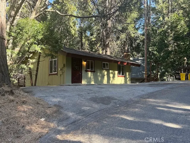 $330,000 | 25132 Boa Drive, Crestline, CA 92325