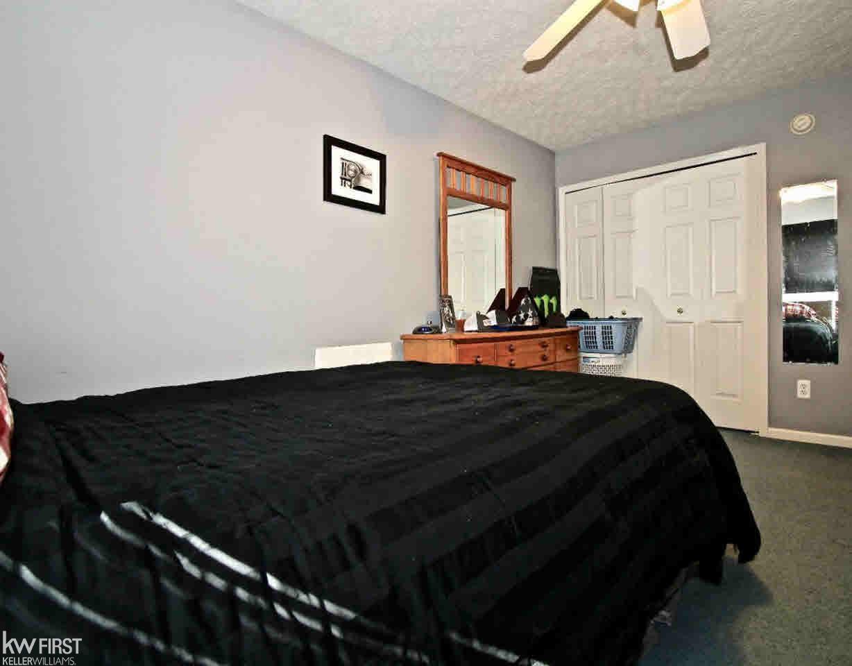 2477 Ridgewood Drive Howell, MI 48843 - Photo 33 of 53 21276147-32.JPG