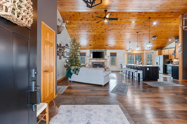 $475,000 | N5890 Hwy H Gleason Wi 54424, Deerbrook, WI 54424