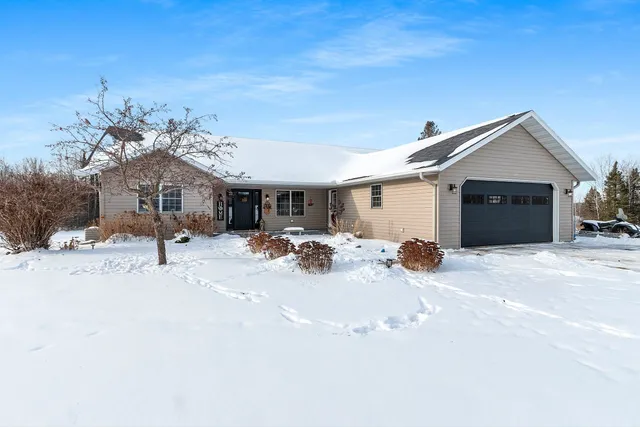 $475,000 | N5890 Hwy H Gleason Wi 54424, Deerbrook, WI 54424
