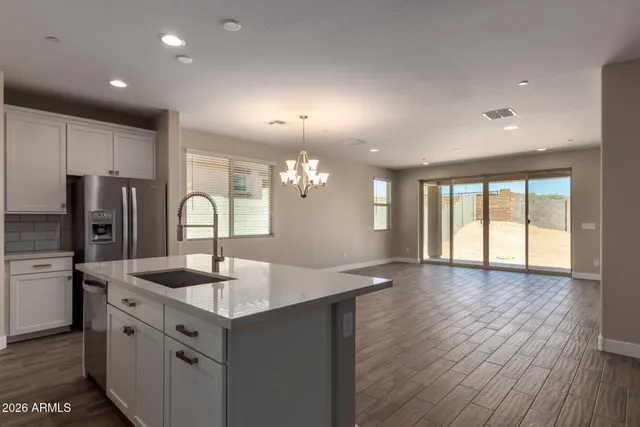 $2,395 | 29867 North 115th Drive, Peoria, AZ 85383