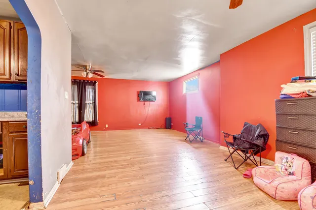 $139,873 | 2528 Cochran Street, Blue Island, IL 60406