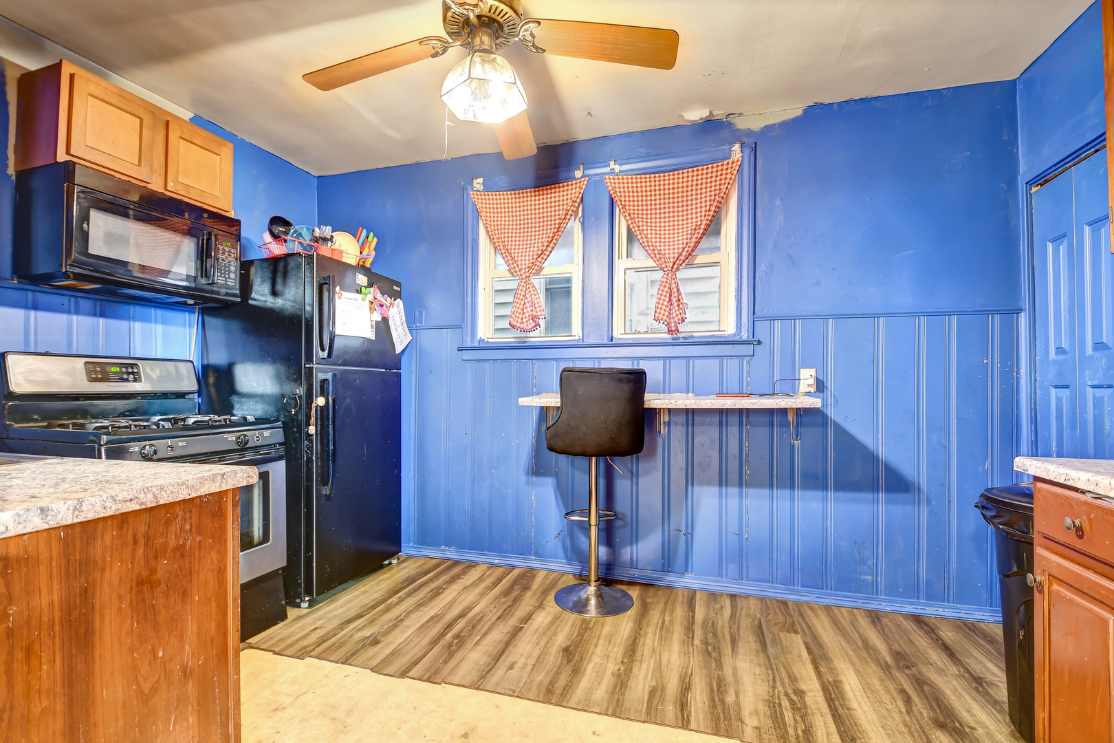 2528 Cochran Street Blue Island, IL 60406 - Photo 5 of 19