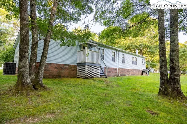 $275,000 | 290 Star Dust Lane, Glade Valley, NC 28627