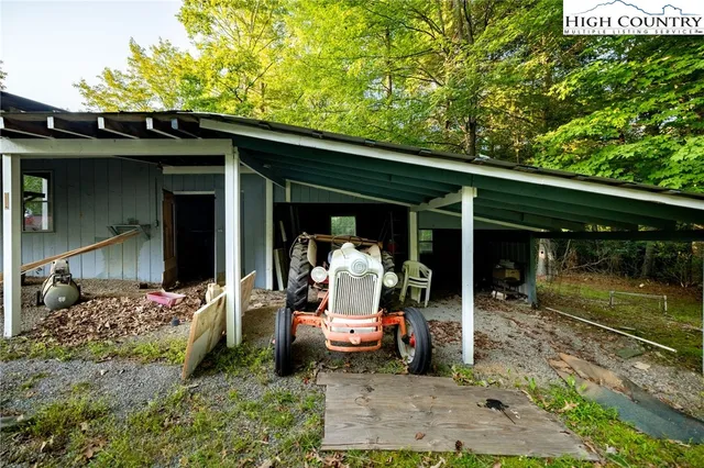 $275,000 | 290 Star Dust Lane, Glade Valley, NC 28627