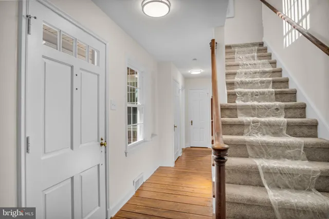 $459,900 | 1059 Hillside Drive, York, PA 17403