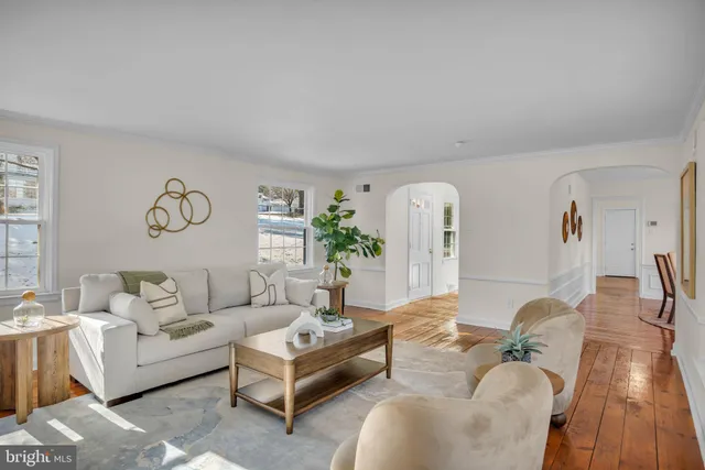 $459,900 | 1059 Hillside Drive, York, PA 17403